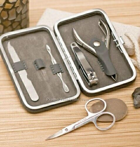 Clutch Manicure Set