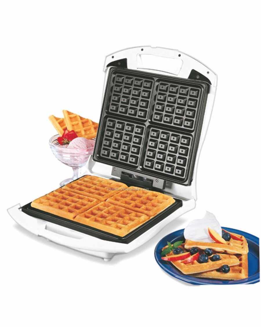 Hamilton Beach 4 Square Belgian Waffle Maker