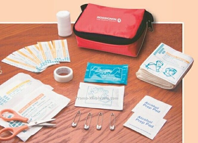 24 Piece First Aid Kit