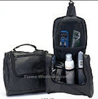 Leather Travel Kit With Hanging Hook & Waterproof Lining