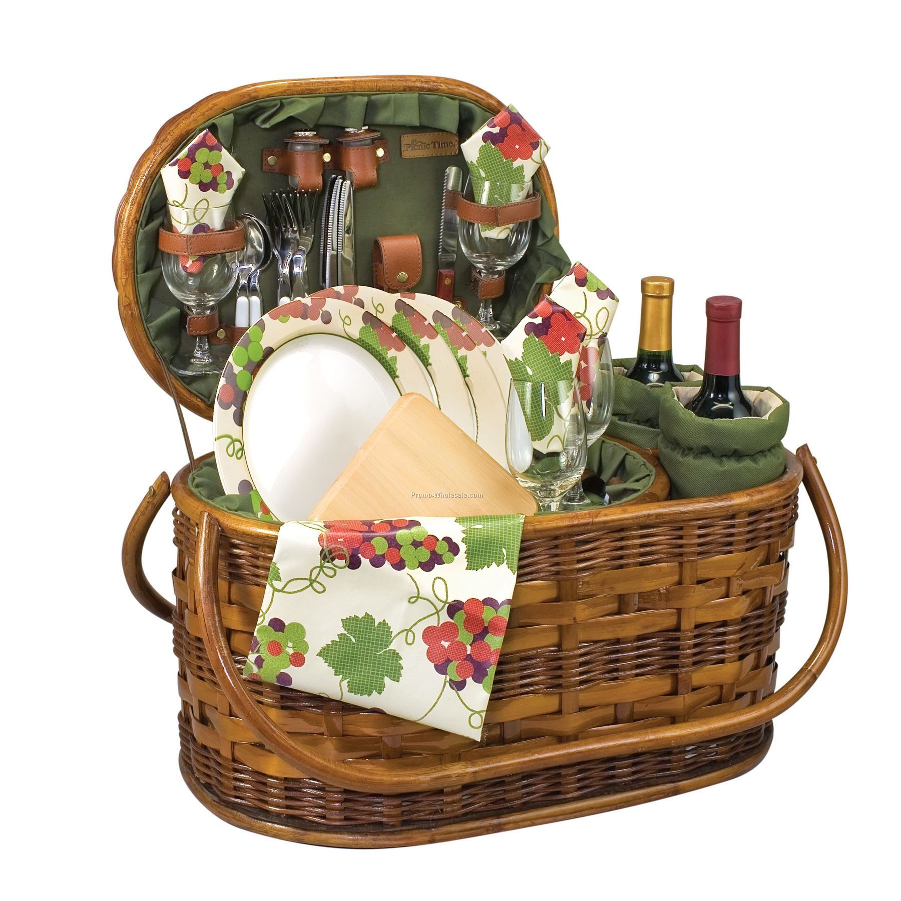 Merlot Deluxe Oval Picnic Basket With Service For 4