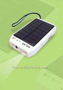 Multifunctional Solar Charger