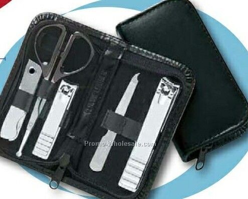 5 Piece Travel Groomer / Manicure Set In Genuine Leather Case