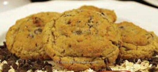 51 Oz. Oatmeal Chocolate Chip Cookies In Large Canister