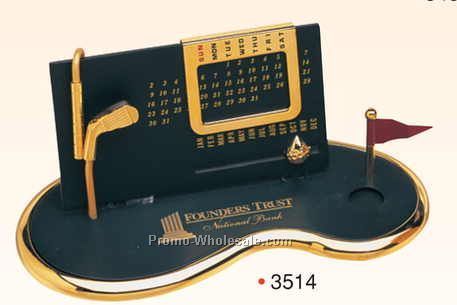 7"x3-1/2"x3" Gold Plated Perpetual Desk Calendar W/ Base (Engraved)