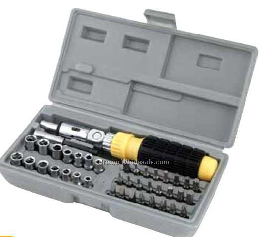 8-1/2"x4-1/4"x1-3/4" 41 Piece Bit & Socket Set