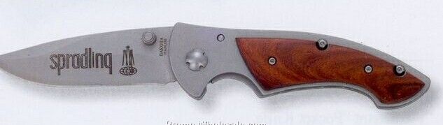 Dakota "kodiak" Pocket Knife With Wood Overlay