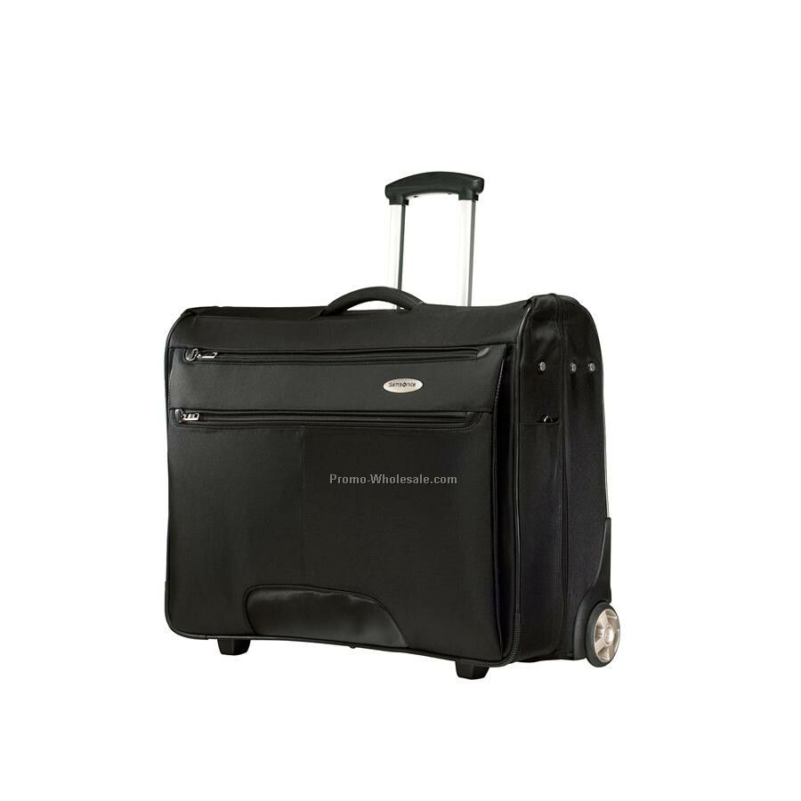 Solana Wheeled Garment Bag Luggage