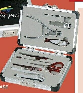 10 Piece Travelers Manicure Set