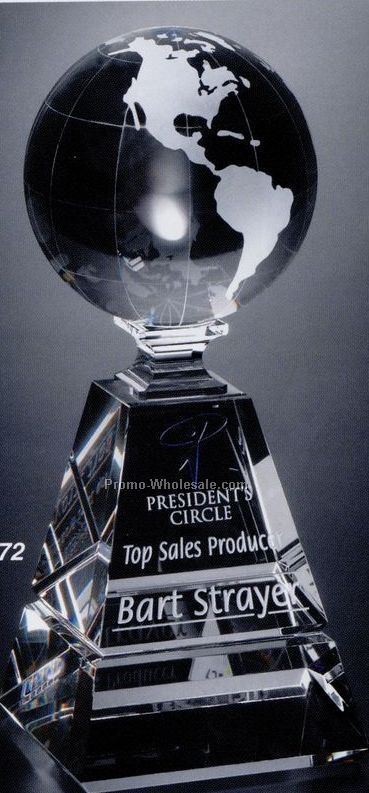 Crystal Global Pyramid Award 10"