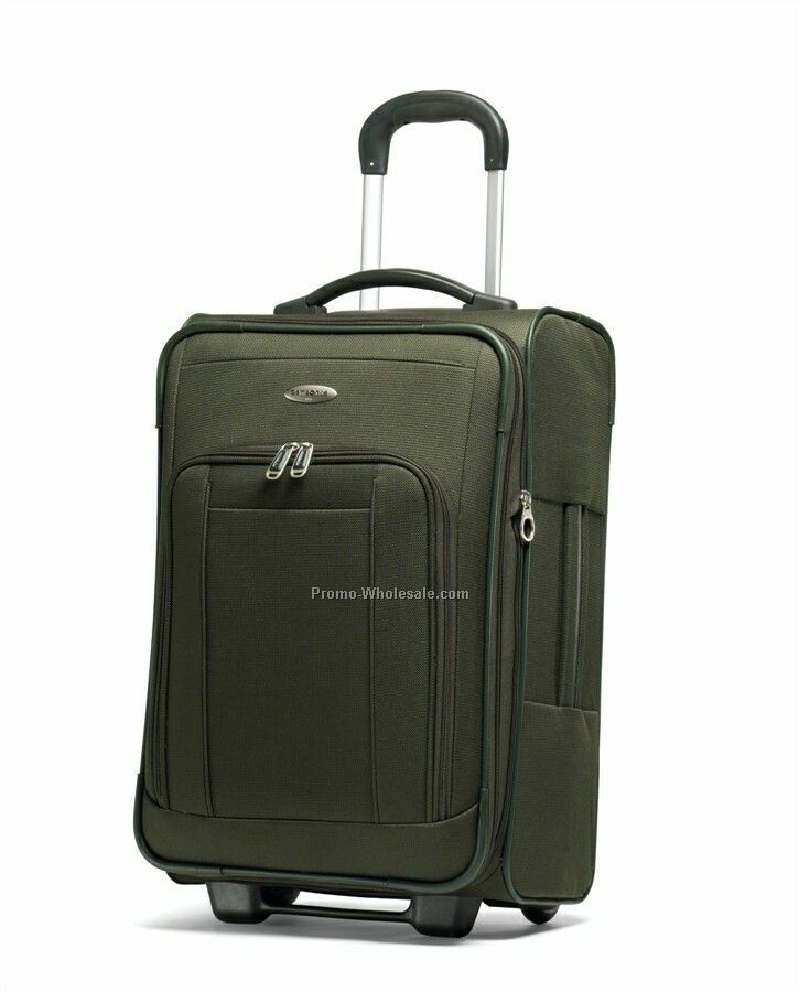 21 Exp Aspire Xlt Upright Suiter Luggage