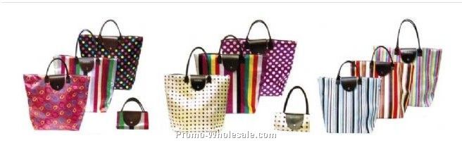 Different patterns bag with handle, portable shopping bag with plastic handle.