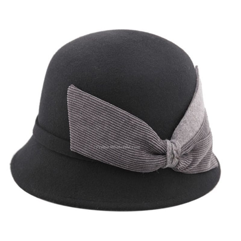Lady fedora with special bow at back
